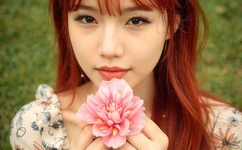 俄罗斯女人Z0ZOZO